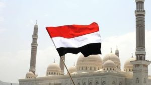 لقطات فيديو تظهر وصول أسلحة أمريكية سرًا لليمن “سي إن إن” تسلط الضوء على احتجاجات المهرة ضد القوات السعودية