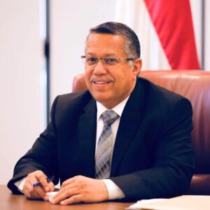 أحمد عبيد بن دغر يعلق على فعالية سيئون ويدعو الإنتقالي والأحزاب للتوقف عن الإرتزاق