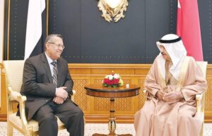 مستشار الرئيس هادي أحمد بن دغر يناقش قضية المغتربين اليمنيين بحنين مختلف