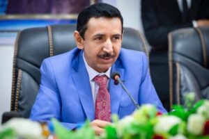 اول تعليق من محافظ شبوة بن عديو حول قرار عزله ومظاهرات المناصرين له