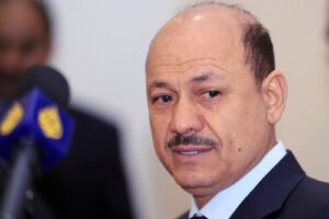 صلاحيات رئيس المجلس الرئاسي اليمني رشاد العليمي؟ هذه هي