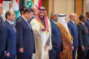 مفارقات.. التزام الدول العربية بمبدأ الصين الواحدة في وقت تشطر اليمن بأموالها (فيديو)