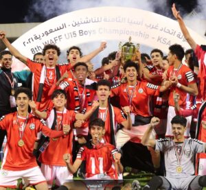 اخبار : اليمن اليوم اعتراف سياسيين كيف تم محاربة منتخب الناشئين !؟