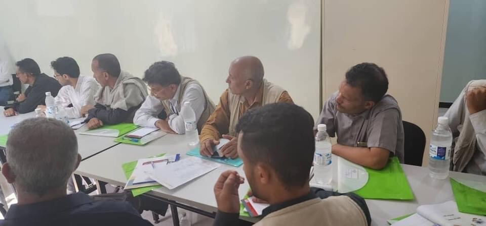 دشنت الهيئة اليمنية للمواصفات والمقاييس وضبط الجودة بمحافظة تعز برنامج تدريبي لتأهيل أخصائي تفتيش منشآت غذائية.