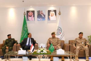 أخبار وتقارير – لقاء وزير الداخلية اليمني وقائد القوات المشتركة في السعودية اليوم
