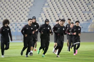 شاهد منتخب اليمن يواصل التحضيرات لمواجهة العراق في خليجي 26 بالكويت