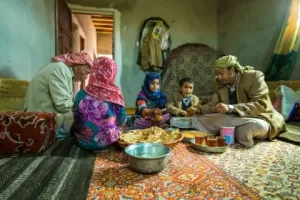 اليونيسف تدشن الدورة الـ19 من مشروع الحوالات النقدية في اليمن لدعم أكثر من 1.43 مليون أسرة