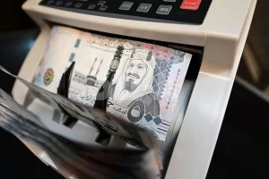 السعودية تسجل عجزاً مالياً كبيراً في 2024.. الدين العام يرتفع بنسبة 16%