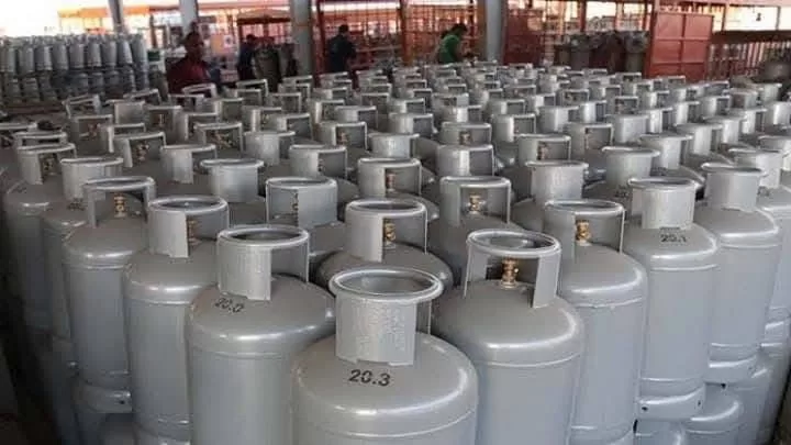 انفراجة وشيكة لأزمة الغاز في شبوة: ضخ 4000 أسطوانة وتأكيدات بتزويد إضافي