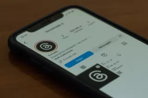 Threads يتيح الآن للمبدعين إضافة ما يصل إلى 5 روابط إلى الملفات الشخصية وتتبع النقرات