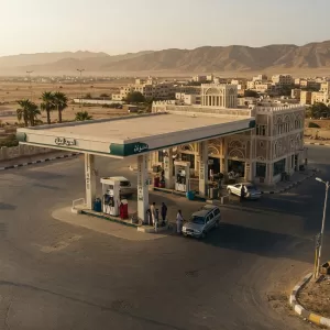 وقود اليمن يحرق الجيوب: أسعار ملتهبة وتفاوت صارخ بين صنعاء ومأرب!