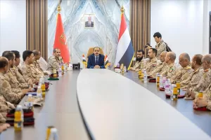 أخبار المحافظات – الإرياني يزور قيادة المنطقة العسكرية الخامسة بميدي ويشيد بجاهزية الأبطال