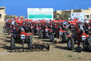 أخبار المحافظات – تدشين توزيع 100 حراثة يدوية لصغار المزارعين في سقطرى ضمن مشاريع النهوض بالقطاع الزراعي