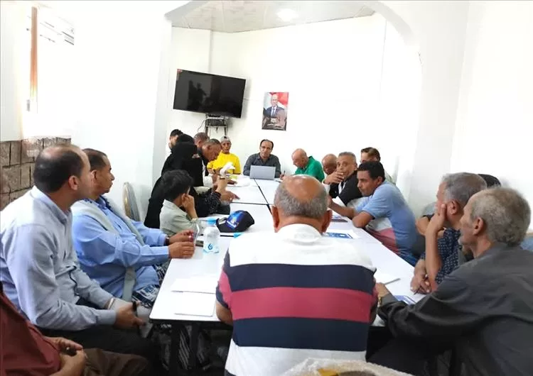 تعز.. فؤاد فاضل يعقد اجتماعا موسمعا مع ممثلي أندية المحافظة
