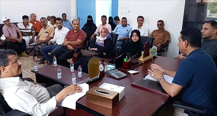 مكتب صحة التواهي يقود تحركًا واسعًا لمكافحة الضنك والحميات في عدن