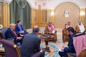 اجتماع ترامب والشرع في الرياض يختتم سلسلة من التحضيرات السياسية المكثفة