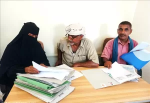 اخبار المناطق – إدارة الشهداء والجرحى في انتقالي أبين تبدأ في استلام الملفات وتحديث قاعدة المعلومات