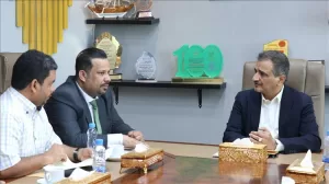 اخبار عدن – السلطة التنفيذية المحلية في عدن تُبرم اتفاقية لإنشاء خط رئيسي للصرف الصحي مع المؤسسة المعنية