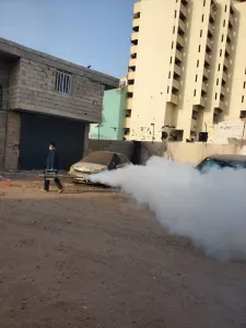 اخبار عدن – وزارة الرعاية الطبية تواصل حملتها لمكافحة البعوض بالرش الضبابي واليرقي في مديريات عدن.