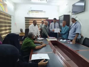 اليمن اليوم اخبار المحافظات – جابر  وبغازي  والرفاعي كرموا عدد من الكوادر الصحية بمديرية تبن بلحج