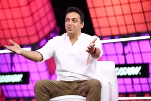 الآن تتهم Deel شركة Rippling بالتجسس من خلال “انتحال” شخصية عميل