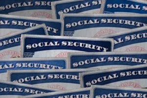 عملاق وسطاء البيانات ليكسيس نكسيس يقول إن الاختراق كشف عن معلومات شخصية لأكثر من 364,000 شخص