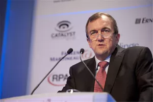 يقول الرئيس التنفيذي لشركة باريك إن إنفاق 15 مليون دولار شهريًا على منجم مالي