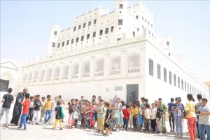 اخبار المناطق – أطفال سيئون يرحبون بالسنة الهجرية الجديدة 1447هـ