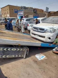اخبار المناطق – إدارة عتق تبدأ حملة لإزالة السيارات القديمة من شوارع المدينة