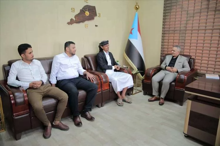 اليافعي يلتقي الشباب الإعلامي أعضاء مبادرة تأهيل خط ابين الدولي