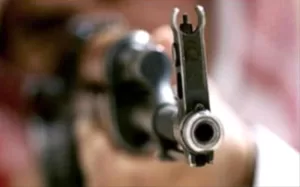 اخبار المناطق – طفل يتوفى في حضرموت بسبب اللعب بالسلاح