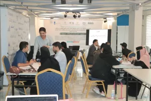 اخبار عدن – المنتدى الفئة الناشئةي يطلق ورشة تدريبية لتطوير مهارات شباب الأحزاب السياسية