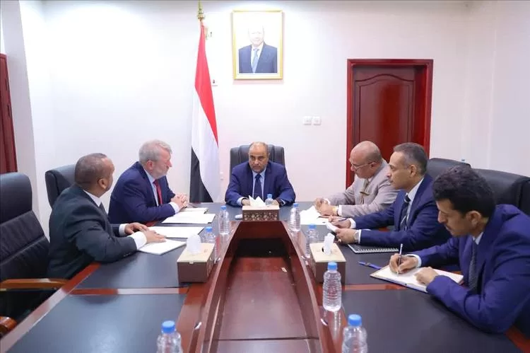 رئيس الوزراء يستقبل في عدن ممثل منظمة اليونيسيف