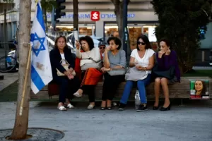 ثلث السكان يخططون لمغادرة إسرائيل والأوضاع الاقتصادية في تدهور.. الإسرائيليون يعانون من ارتفاع الأسعار – شاشوف