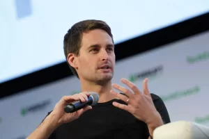 سناب تخطط لبيع نظارات واقع معزز خفيفة الوزن للمستهلكين في عام 2026