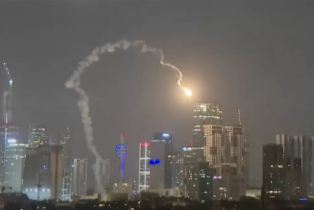 قواعد الاشتباك بين إسرائيل وإيران من حروب الوكالة للمواجهة المباشرة