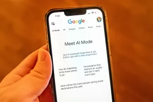 جوجل تقدم وضع الذكاء الاصطناعي للمستخدمين في الهند