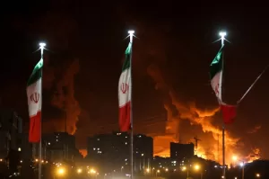 نزاع إيران وإسرائيل: الآثار النارية على النفط العالمي وتأثيرها على الأمن الإسرائيلي – بقلم شاشوف