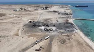هيومن رايتس ووتش: الضربات الأمريكية والإسرائيلية على مطار صنعاء وموانئ الحديدة عشوائية ولا يوجد دليل على استخدامها لأغراض عسكرية – شاشوف