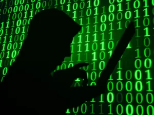 وزير الدفاع الهولندي يتهم الصين: هجمات إلكترونية تهدد مستقبل التقنية