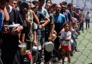 أزمة الغذاء في غزة: مراكز توزيع الطعام تتحول إلى مواقع خطر ونداءات عاجلة من الأمم المتحدة لإنقاذ الوضع – بقلم قش