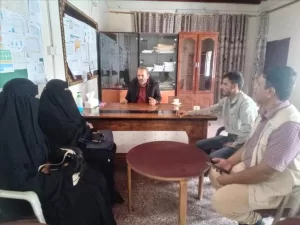 اخبار المناطق – مدير صحة أبين يجتمع مع ممثلي صندوق التنمية الاجتماعية لتعزيز مشاريع التأهيل