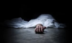 اخبار عدن – اكتشاف جثة امرأة في حي القادسية بالشيخ عثمان مع تناقض في المعلومات حول أسباب الوفاة