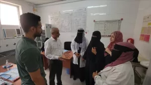 اخبار عدن – الوكيل الشبحي يقوم بزيارة غير متوقعة لمجمع خور مكسر الصحي ويثني على مستوى الخدمات والإدارة.