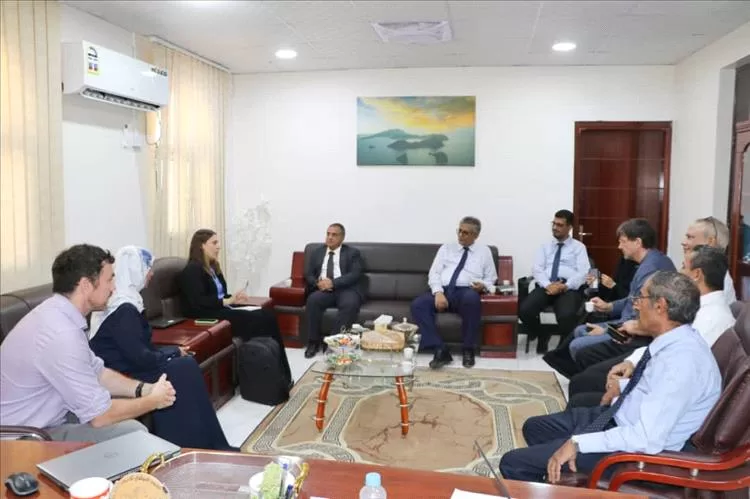 رئيس جامعة عدن يزور الجهاز المركزي للإحصاء ويؤكد على أهمية التعاون المشترك