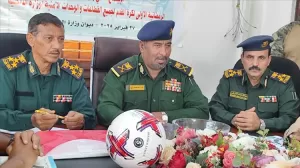 اخبار عدن – قيادة وزارة الداخلية تقدم واجب العزاء لعائلة الكابتن نور الدين عبدالغني