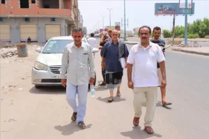 اخبار عدن – مدير عام خورمكسر يسلّم مشروع تجديد الرصيف الجانبي لشارع الكورنيش للجهة المسؤولة
