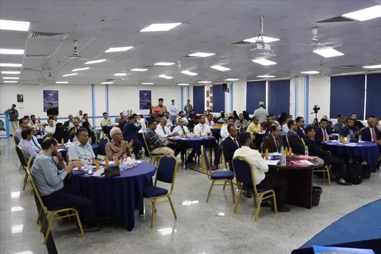 ندوة علمية بعدن توصي بإقرار قانون خاص بالصكوك الإسلامية وتأسيس سوق وطني لتعزيز السياسات المالية والتنموية