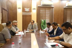 اخبار عدن – وزير الرعاية الطبية يجتمع مع نائب رئيس بعثة أطباء بلا حدود الفرنسية لاستكشاف فرص التعاون