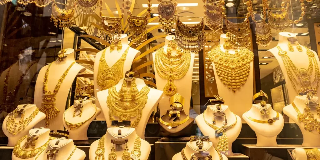 تراجع جديد فرصة للشراء.. سعر جرام الذهب اليوم الثلاثاء 15 يوليو 2025 في مصر  - بوابة الزهراء